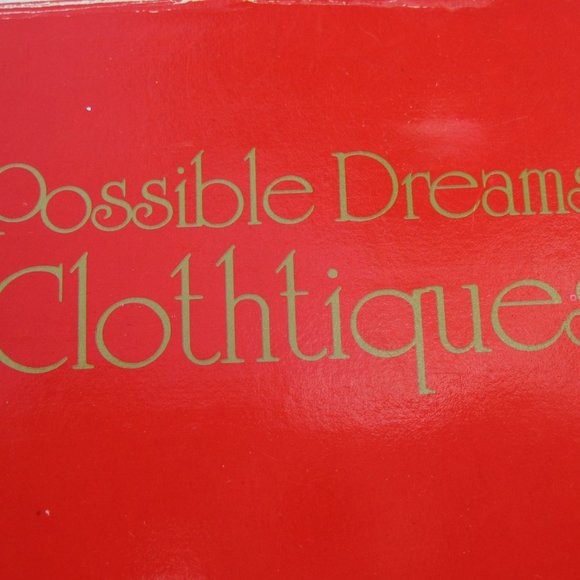 Clothtique by Possible Dream Santa - Picture 6 of 7